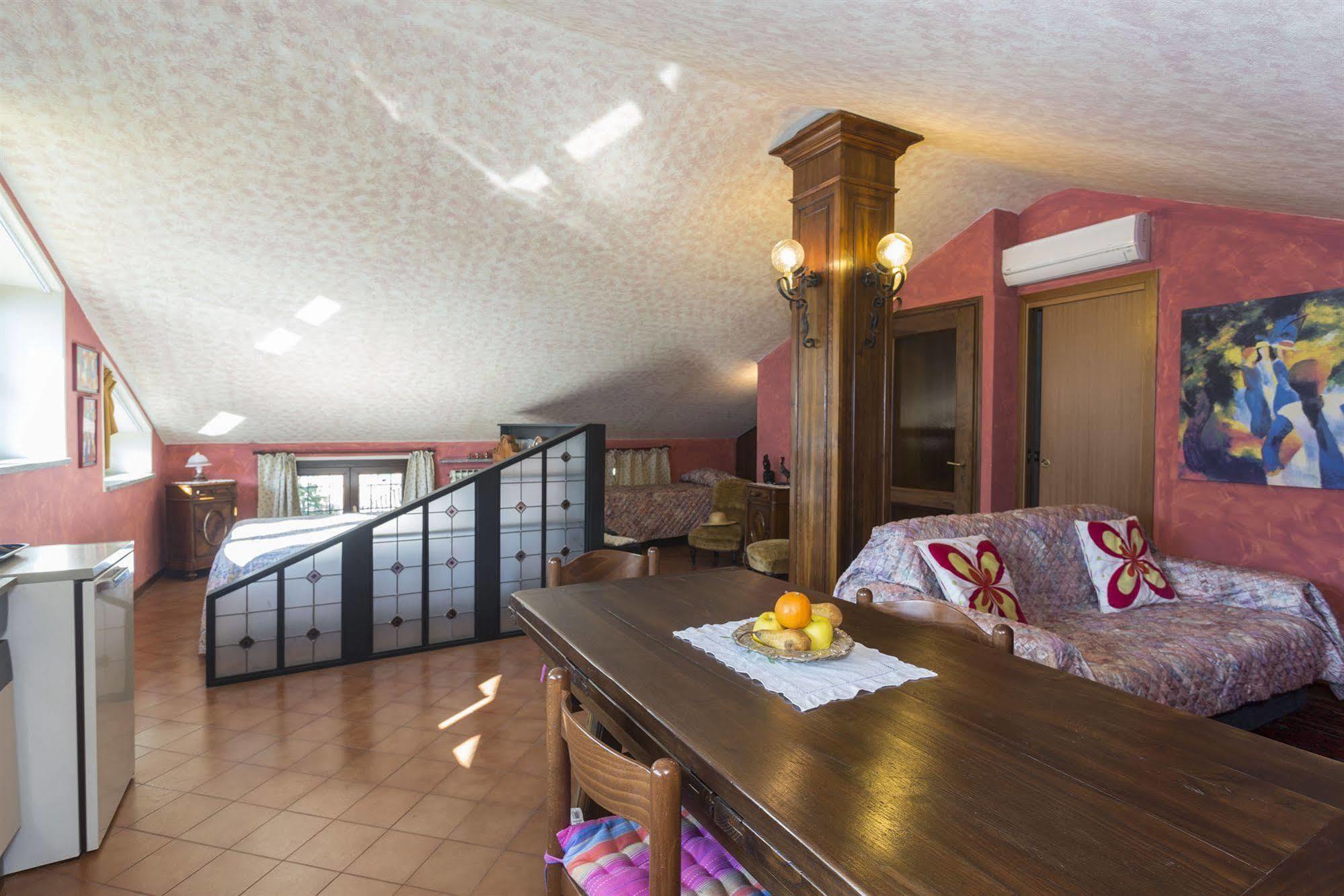 B&B - FORESTERIA - Frontelago Lake Como Mandello del Lario Exterior foto